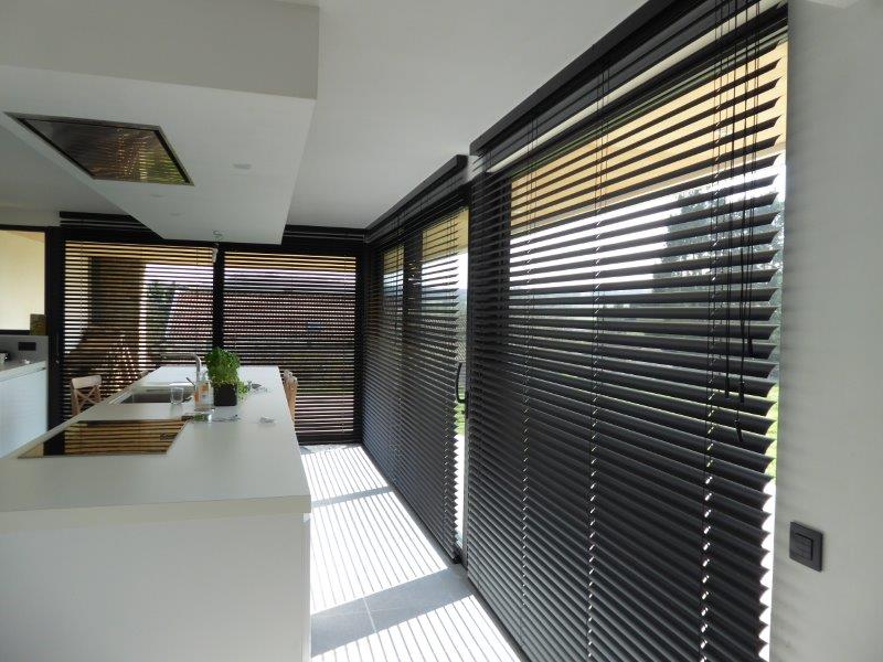 Stores - Exemple de réalisation. - LAFORGE de l'habitat Liège